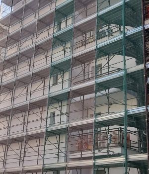 Esempio dalla galleria fotografica di B.L. GRUPPO INFISSI SRL